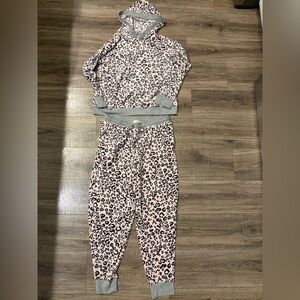 Cuddl Dud leopard pajamas